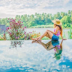 Отель Waterland
